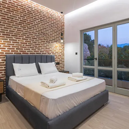 Edward Luxury Apartment *